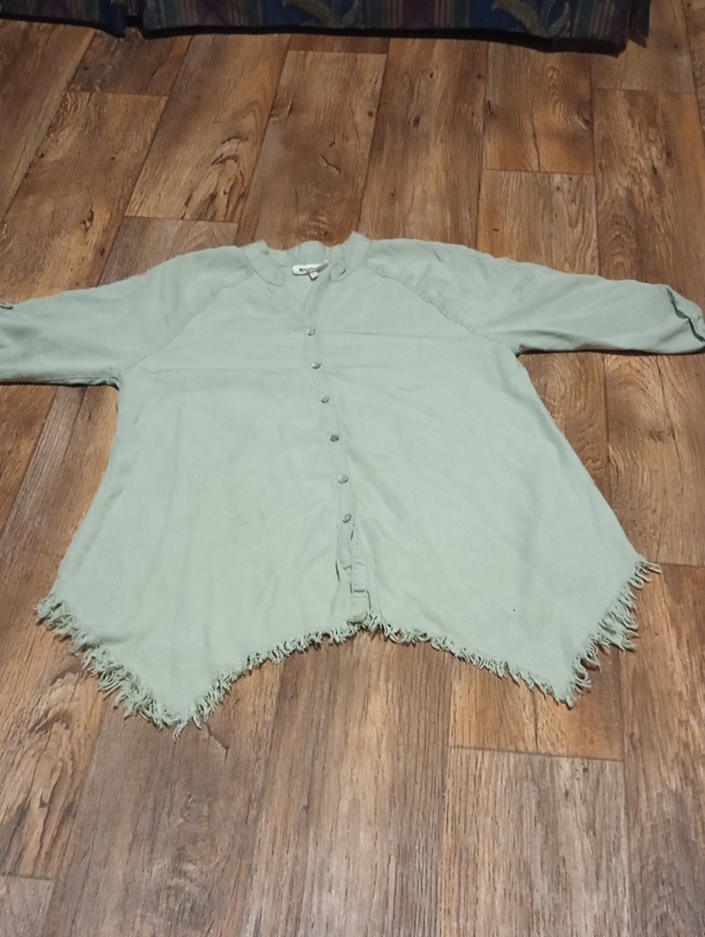 Light Green Hester & Orchard Button-Down Fringe Hem Women's Top Size Small